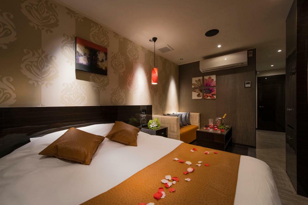 Hotel Tsubaki Kinshicho (Adults Only) Tokio Buitenkant foto