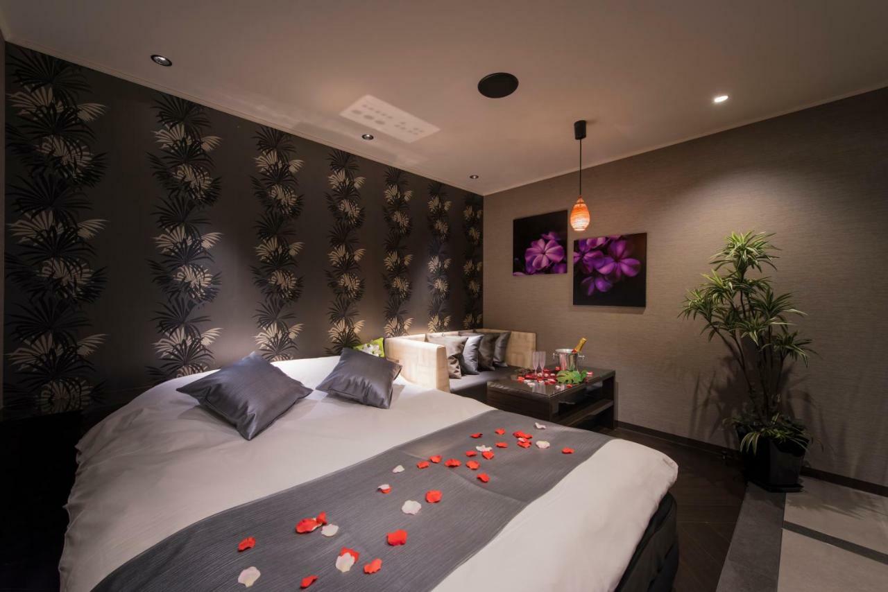 Hotel Tsubaki Kinshicho (Adults Only) Tokio Buitenkant foto